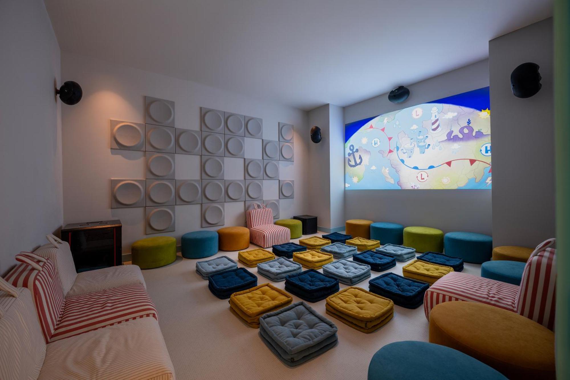 The Land Of Legends Nickelodeon Hotel Antalya Belek Esterno foto